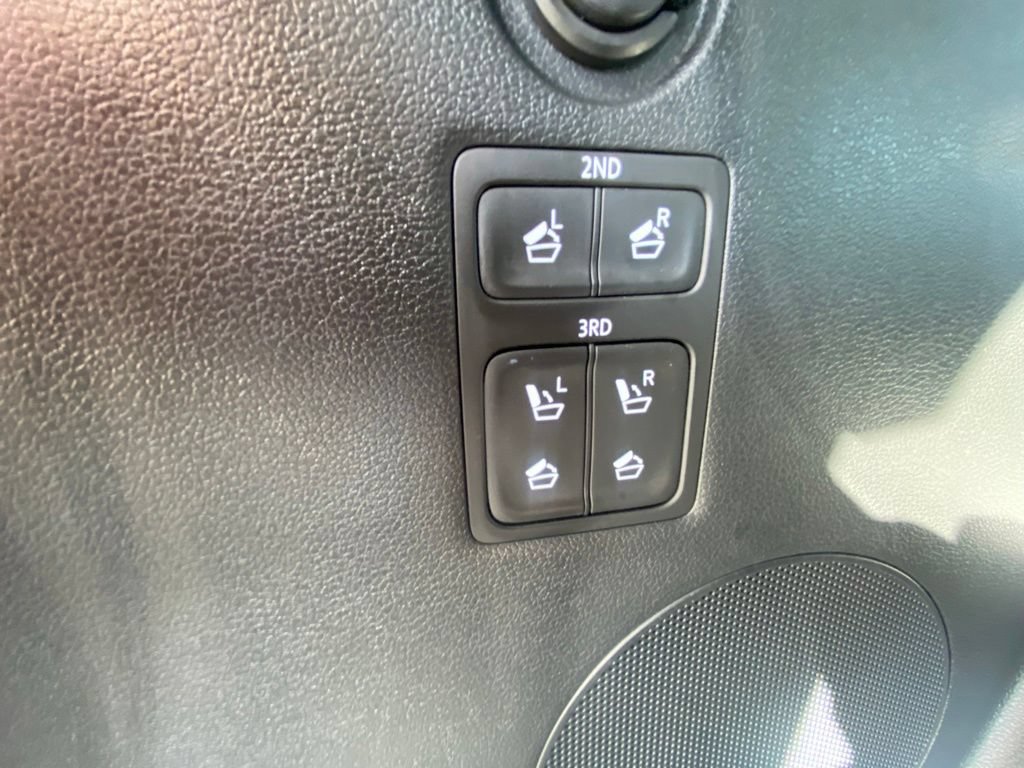 Used 2024 Hyundai Palisade Limited AWD/4WD image 29
