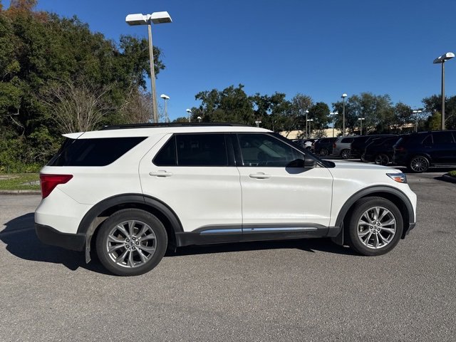 Certified 2020 Ford Explorer XLT w/ Equipment Group 202A image 7