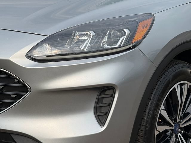 Certified 2022 Ford Escape SE w/ SE Sport Appearance Package AWD/4WD image 15