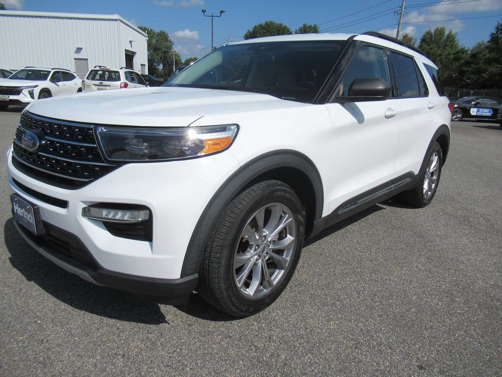 Certified 2021 Ford Explorer XLT w/ Equipment Group 202A