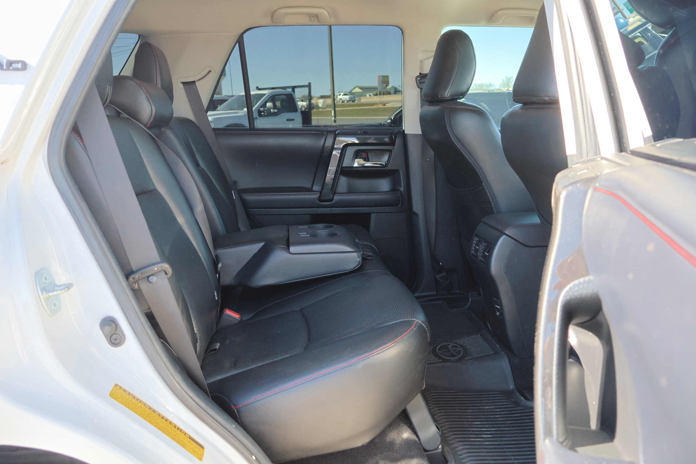 Used 2019 Toyota 4Runner TRD Off-Road Premium image 32