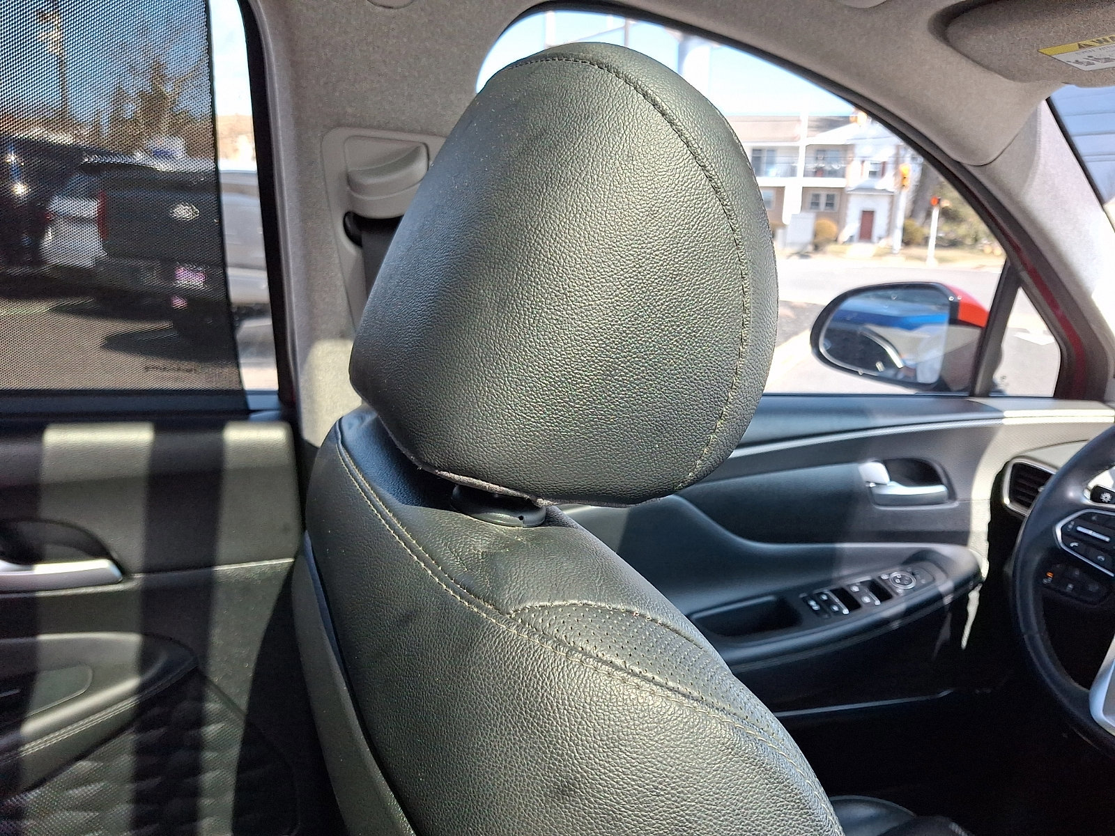 Used 2020 Hyundai Santa Fe SEL w/ Convenience + Premium Package image 13