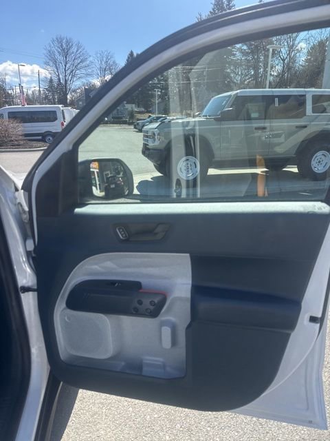 Certified 2022 Ford Maverick XLT w/ Equipment Group 300A Standard image 20