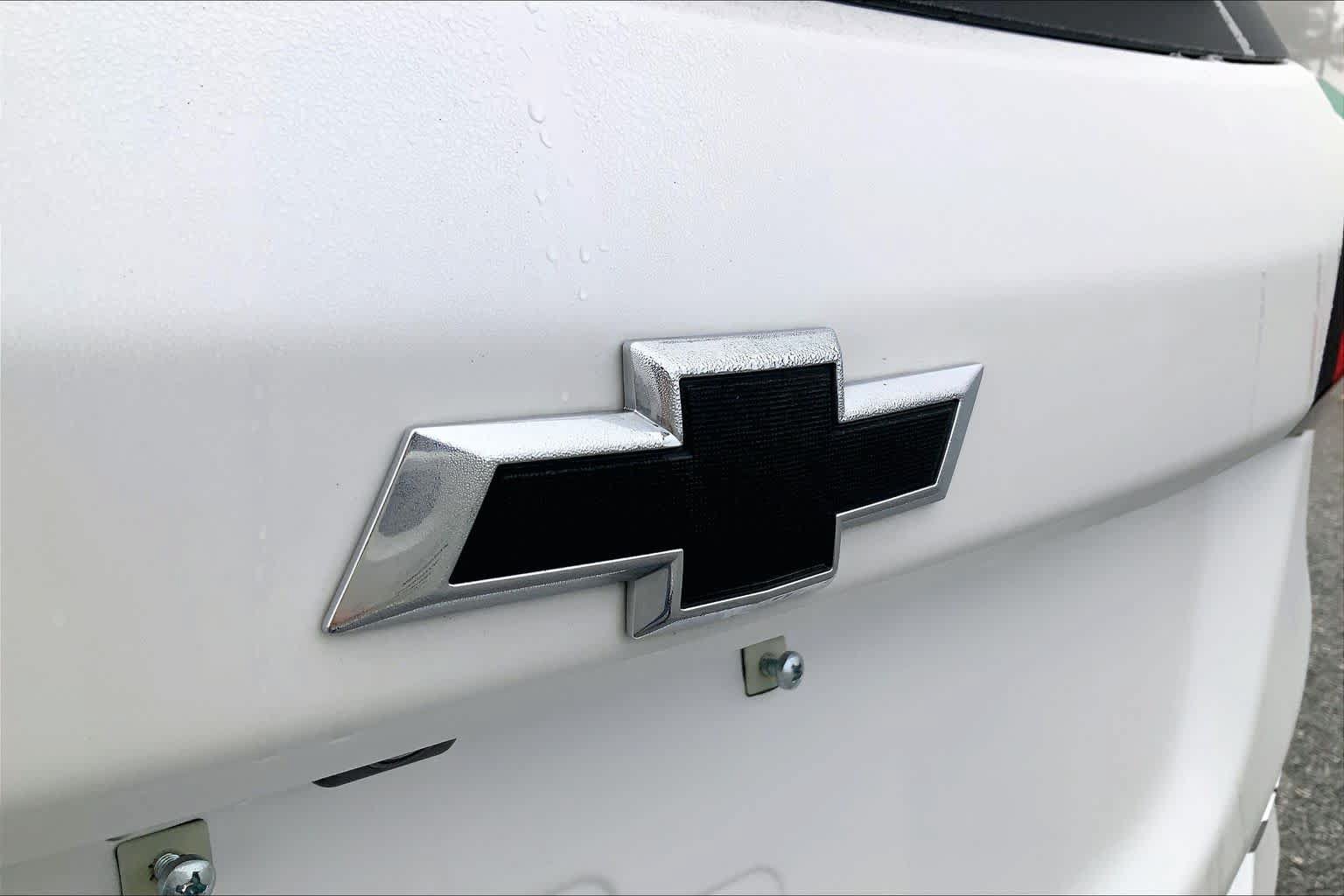 Used 2023 Chevrolet Equinox RS FWD image 10