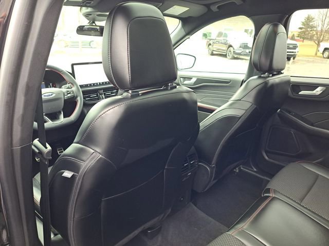 Certified 2024 Ford Escape ST-Line w/ Tech Pack #1 image 27