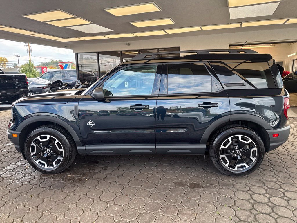 Certified 2023 Ford Bronco Sport Outer Banks w/ Tech Package AWD/4WD image 9