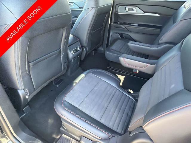 Certified 2025 Ford Explorer ST-Line AWD/4WD image 18