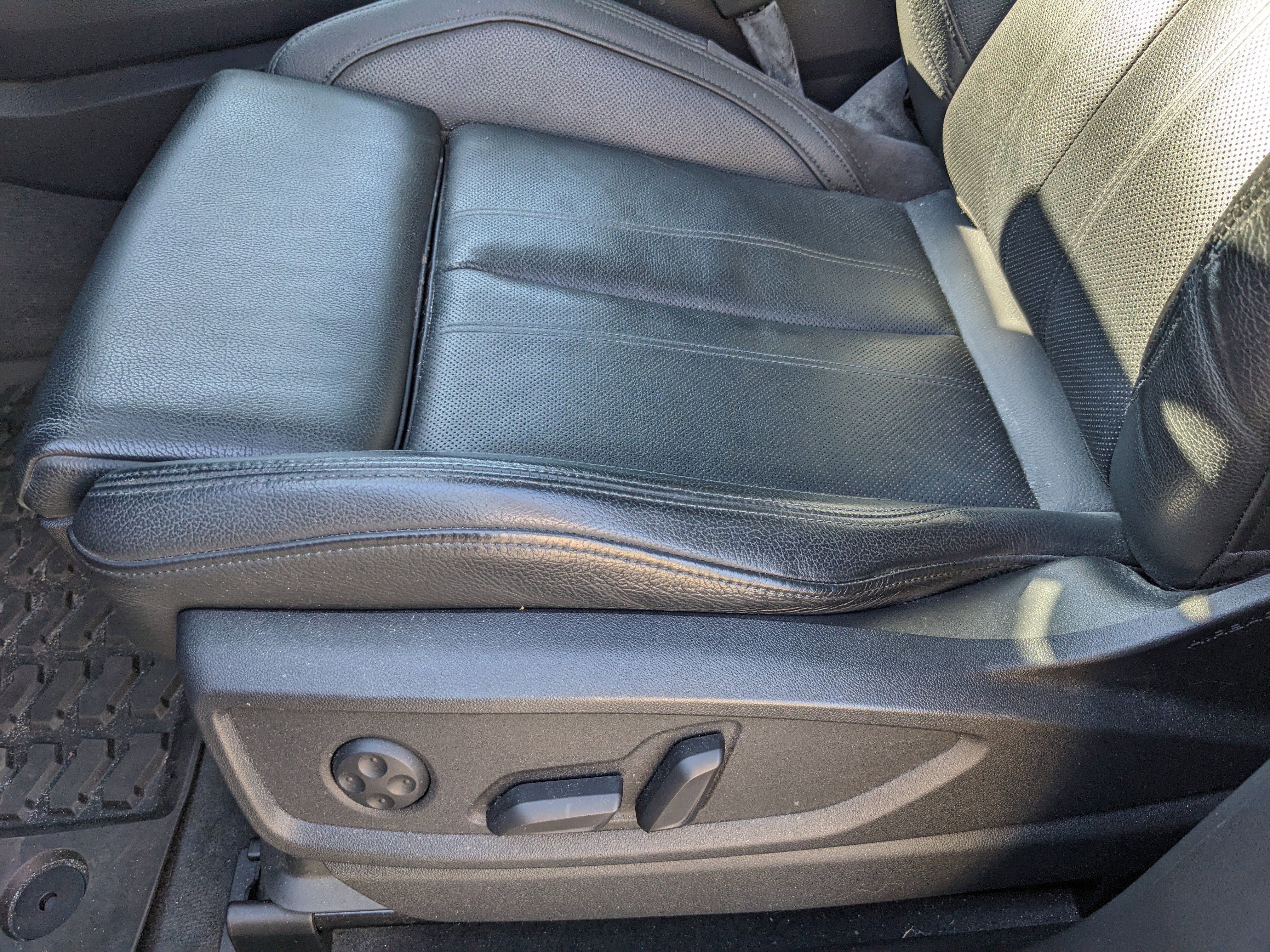 Used 2018 Audi Q5 2.0T Premium Plus w/ Premium Plus Package image 22