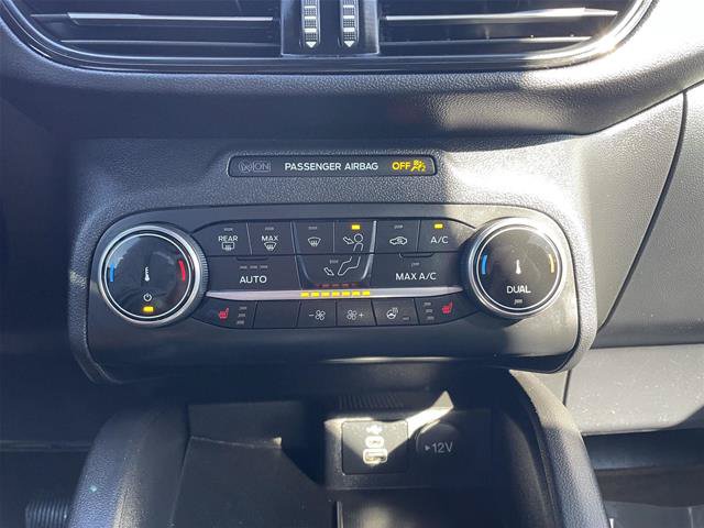 Certified 2025 Ford Escape ST-Line Select AWD/4WD image 25
