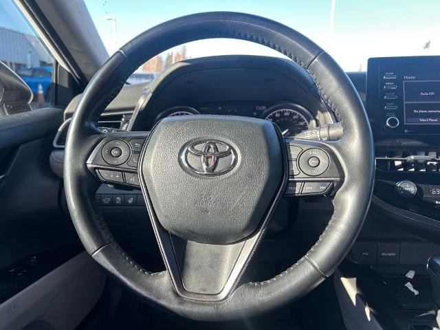 Used 2021 Toyota Camry SE w/ Cold Weather Package image 20