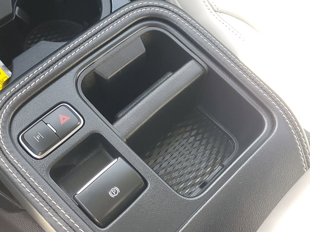 Certified 2025 Ford Mustang Mach-E Premium AWD/4WD image 36