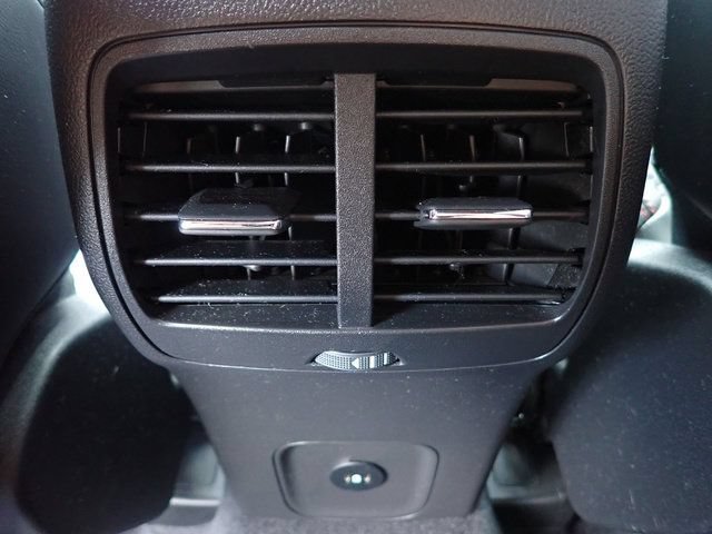 Certified 2023 Ford Escape ST-Line Elite AWD/4WD image 20