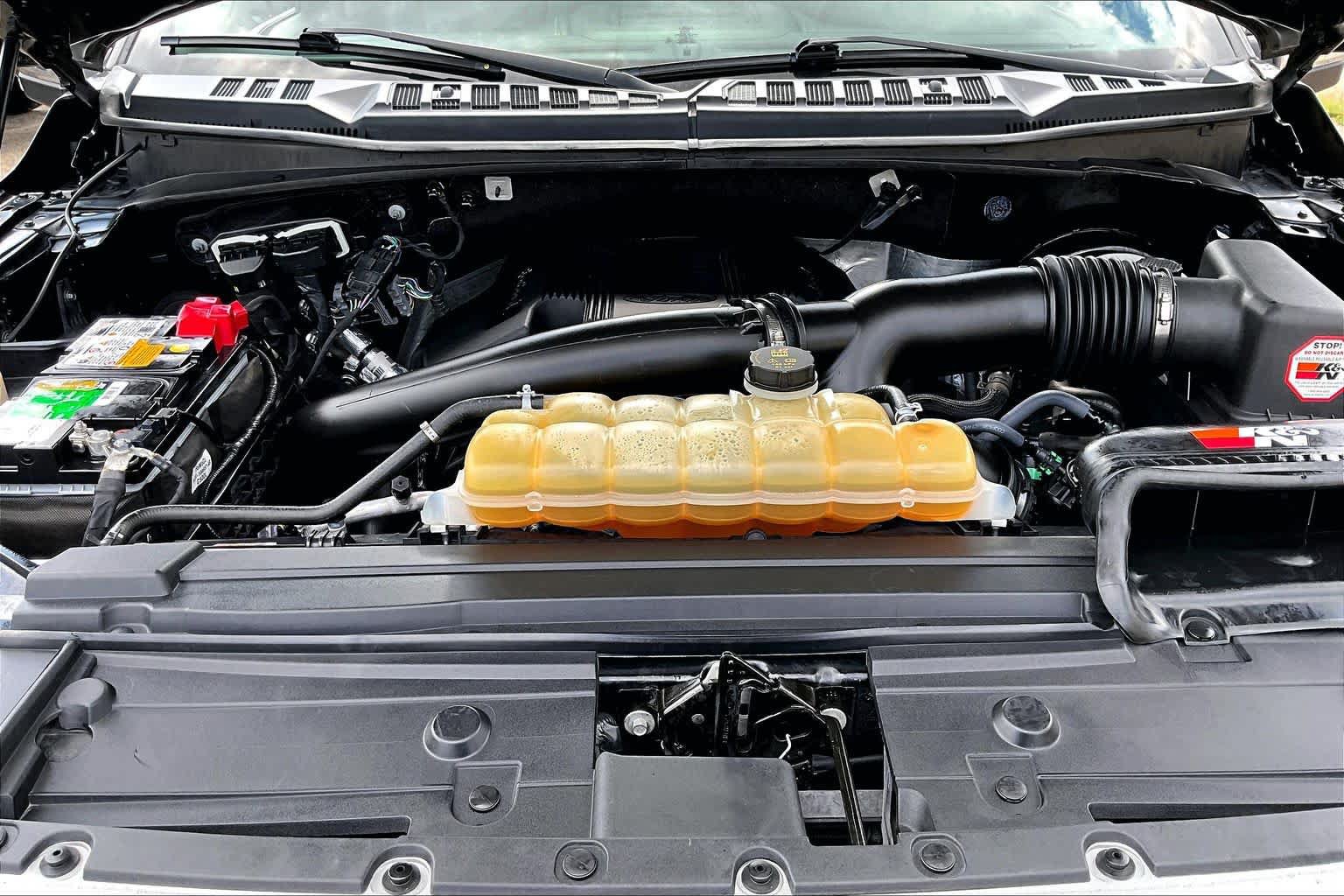 Certified 2018 Ford F150 Lariat RWD image 32