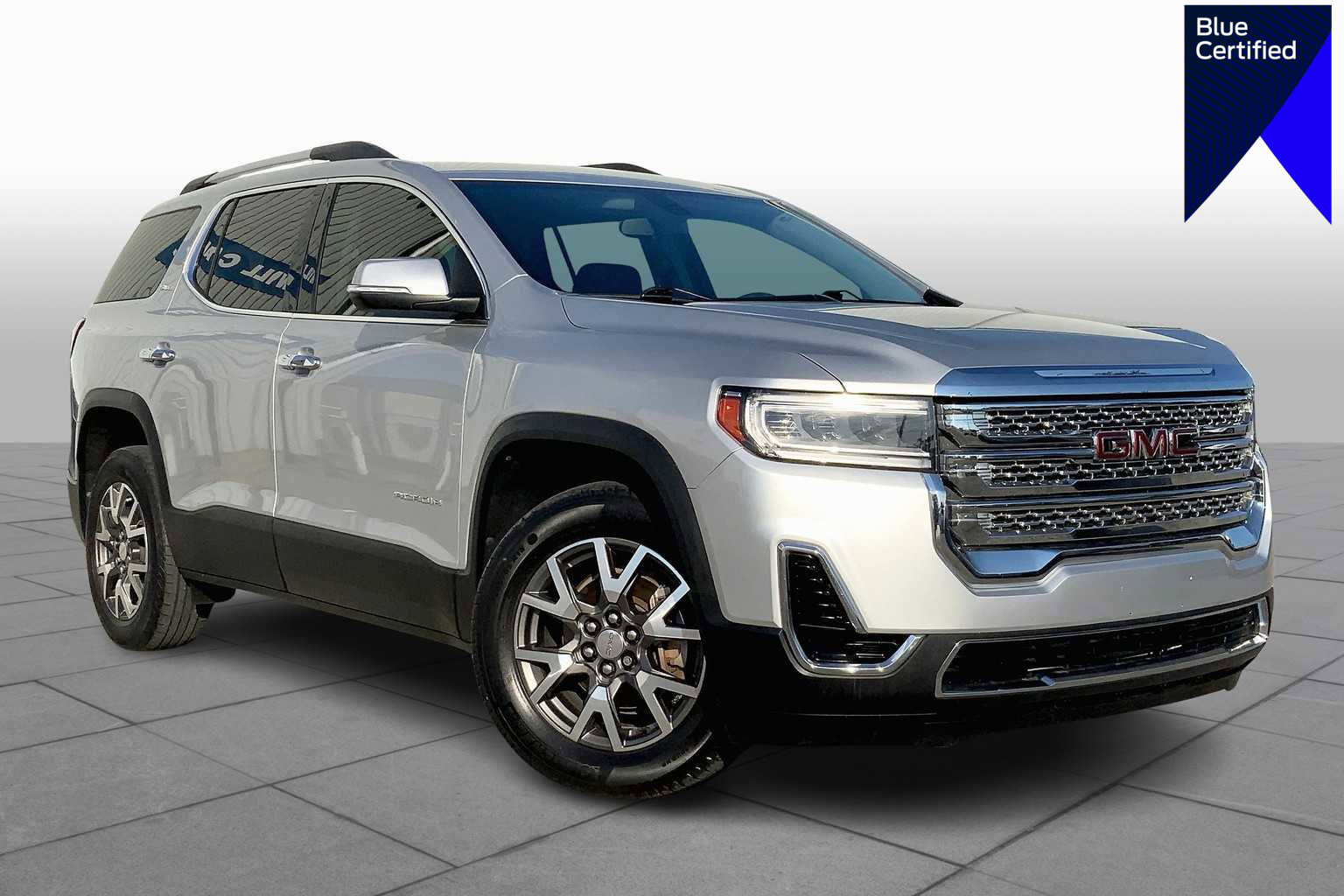 Used 2020 GMC Acadia SLE w/ Driver Convenience Package