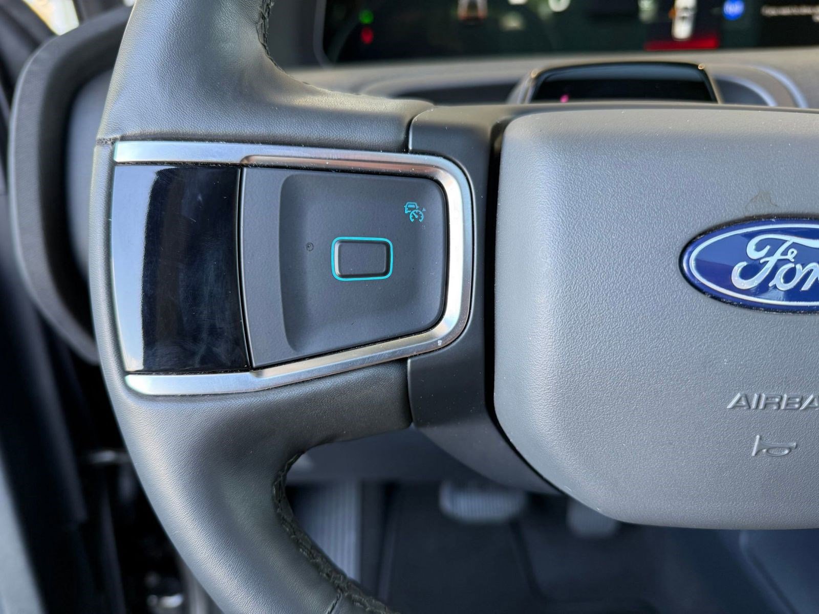 Certified 2025 Ford Expedition Max Active AWD/4WD image 19