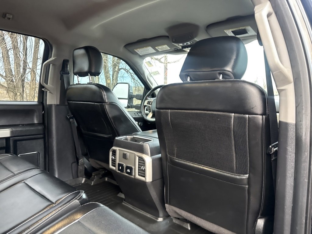 Certified 2018 Ford F350 Lariat w/ Chrome Package image 25