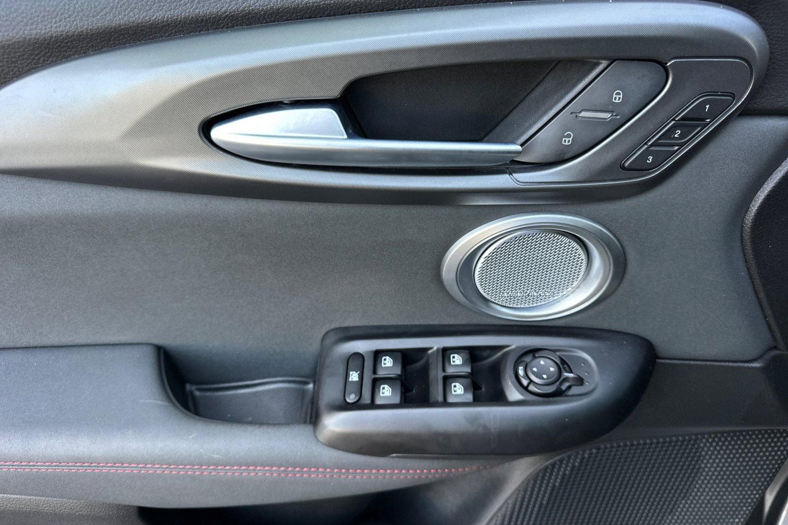 Used 2024 Dodge Hornet R/T Plus image 10