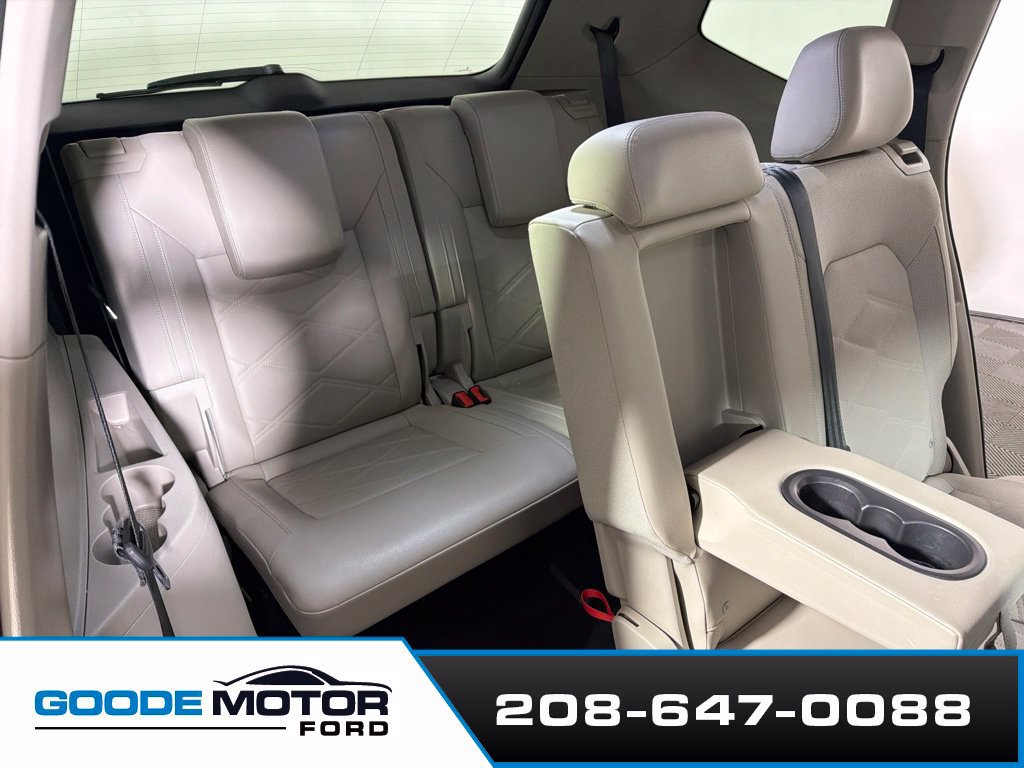 Used 2025 Volkswagen Atlas SE AWD/4WD image 22