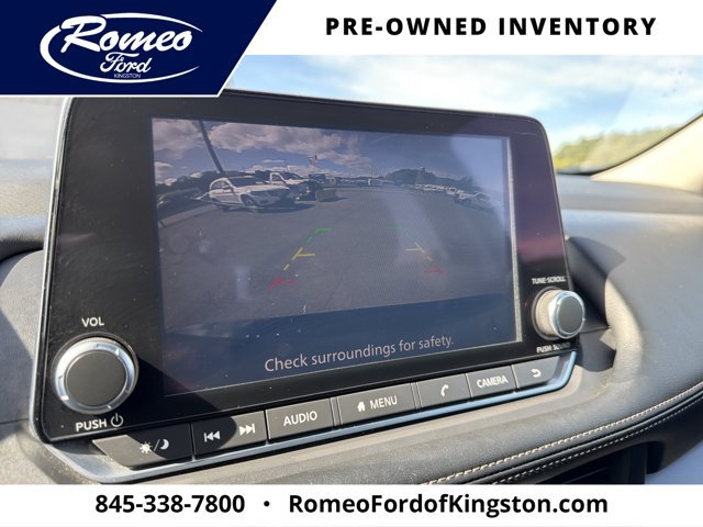 Used 2024 Nissan Rogue SV AWD/4WD image 19