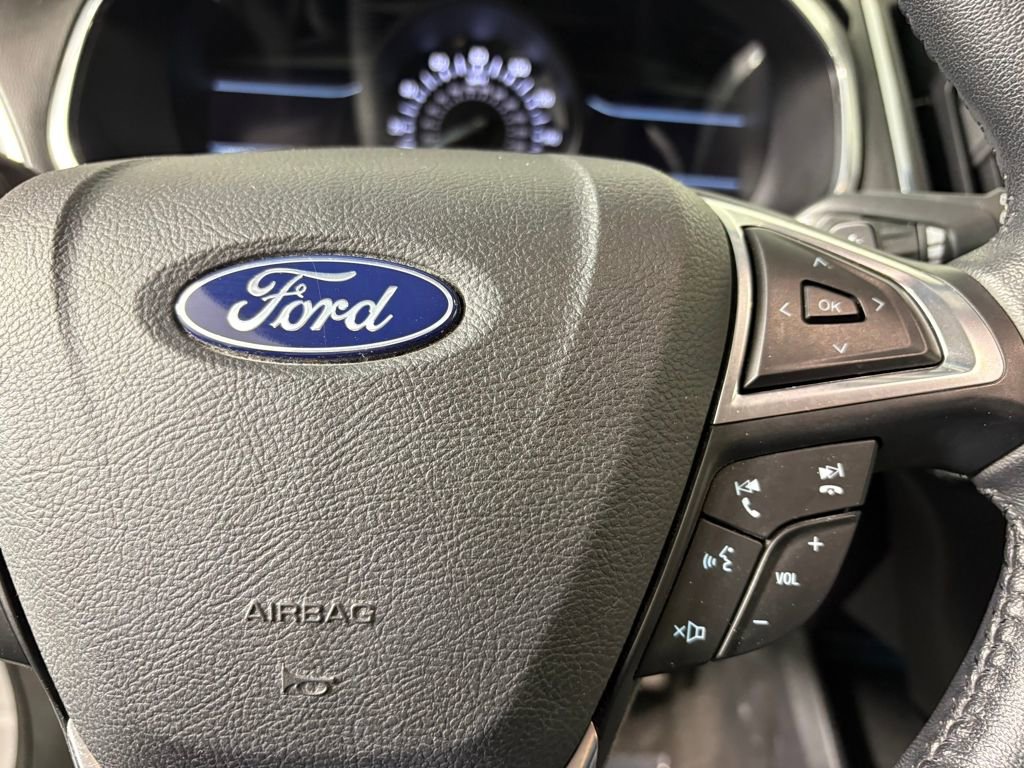 Certified 2019 Ford Edge Titanium image 23