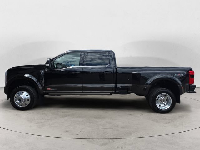 Certified 2025 Ford F450 King Ranch w/ Camper Package AWD/4WD image 2