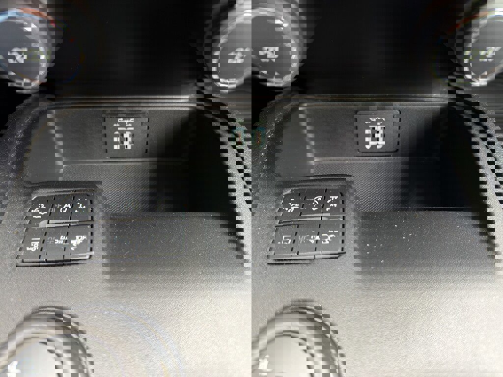 Certified 2020 Ford Ranger Lariat w/ Equipment Group 501A Mid image 33