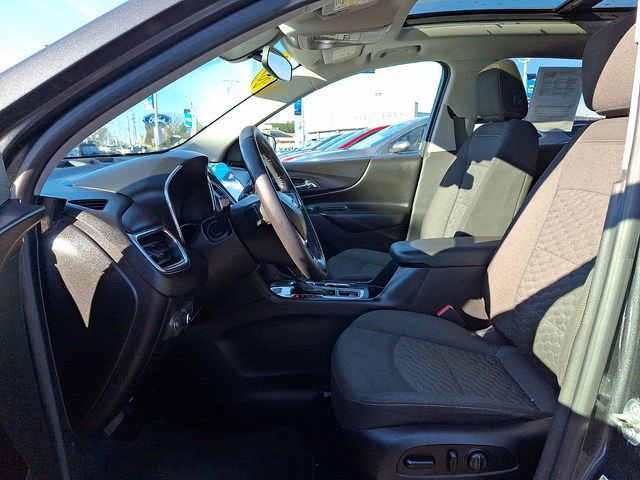 Used 2019 Chevrolet Equinox LT w/ Sun & Navigation Package image 16