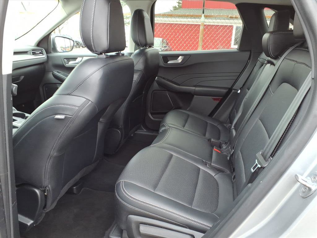 Certified 2021 Ford Escape Titanium image 11