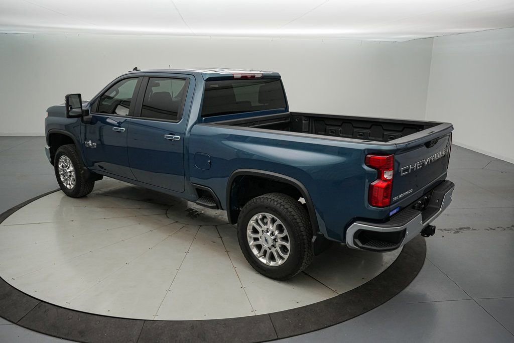 Used 2025 Chevrolet Silverado 2500 LT w/ Texas Edition image 3