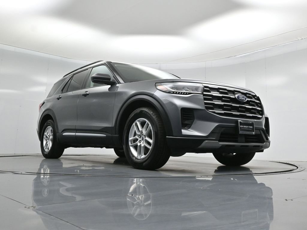 Certified 2025 Ford Explorer Active image 47
