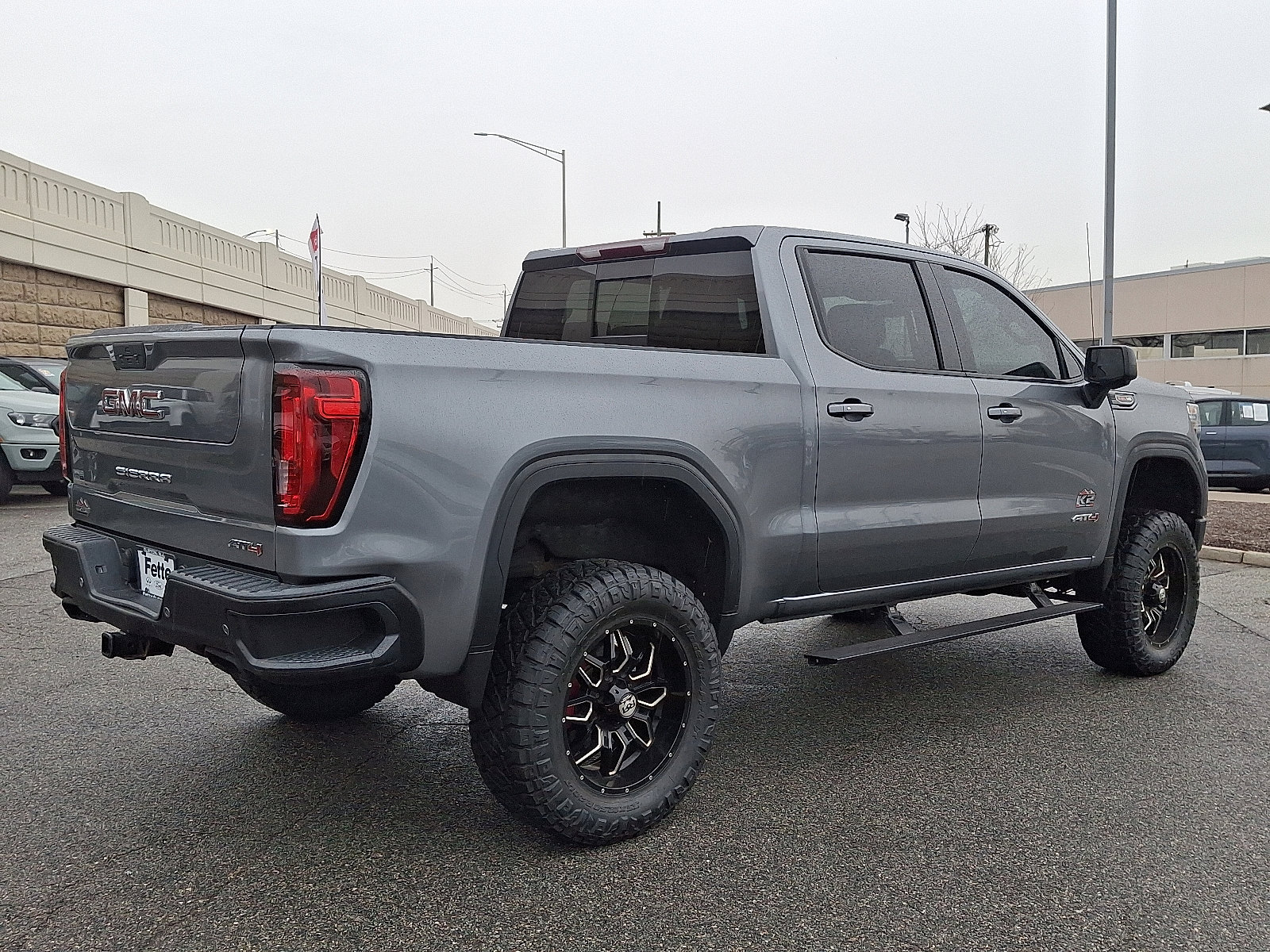 Used 2019 GMC Sierra 1500 AT4 w/ AT4 Premium Package image 4
