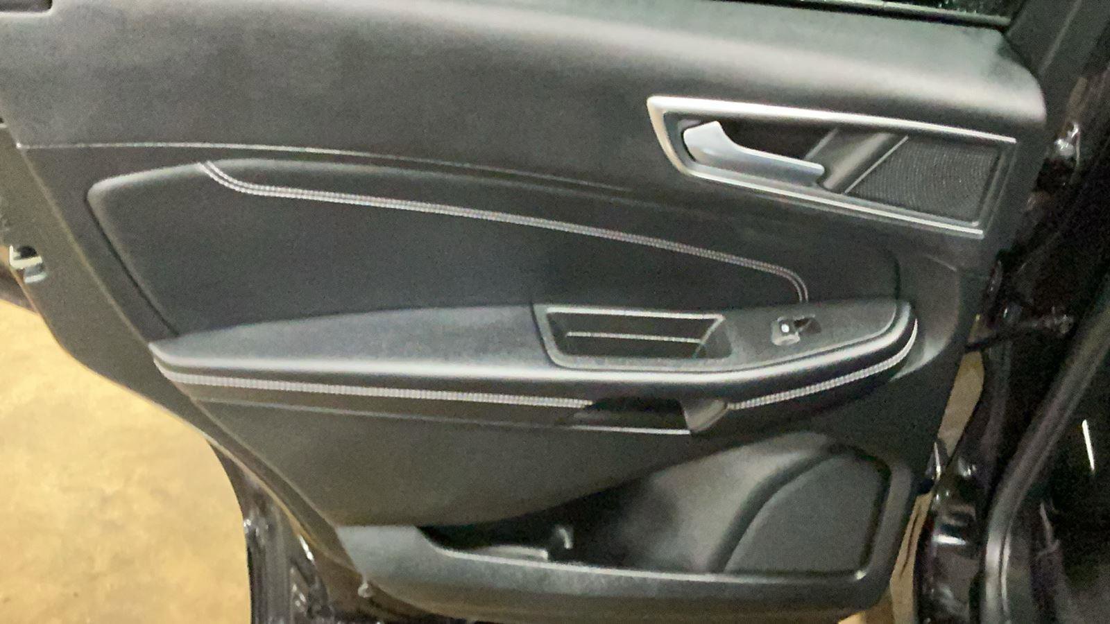 Certified 2023 Ford Edge Titanium image 16