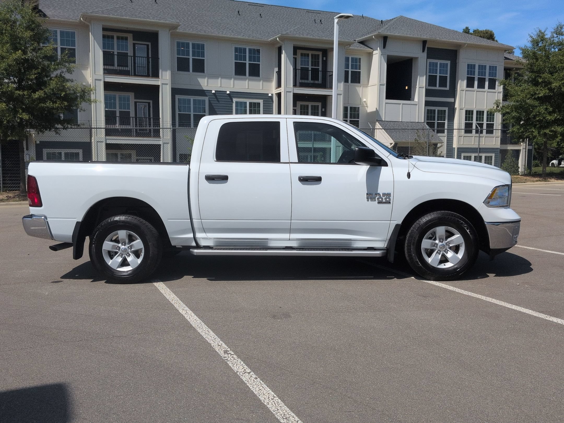Used 2023 RAM 1500 Tradesman w/ Chrome Appearance Group AWD/4WD image 3