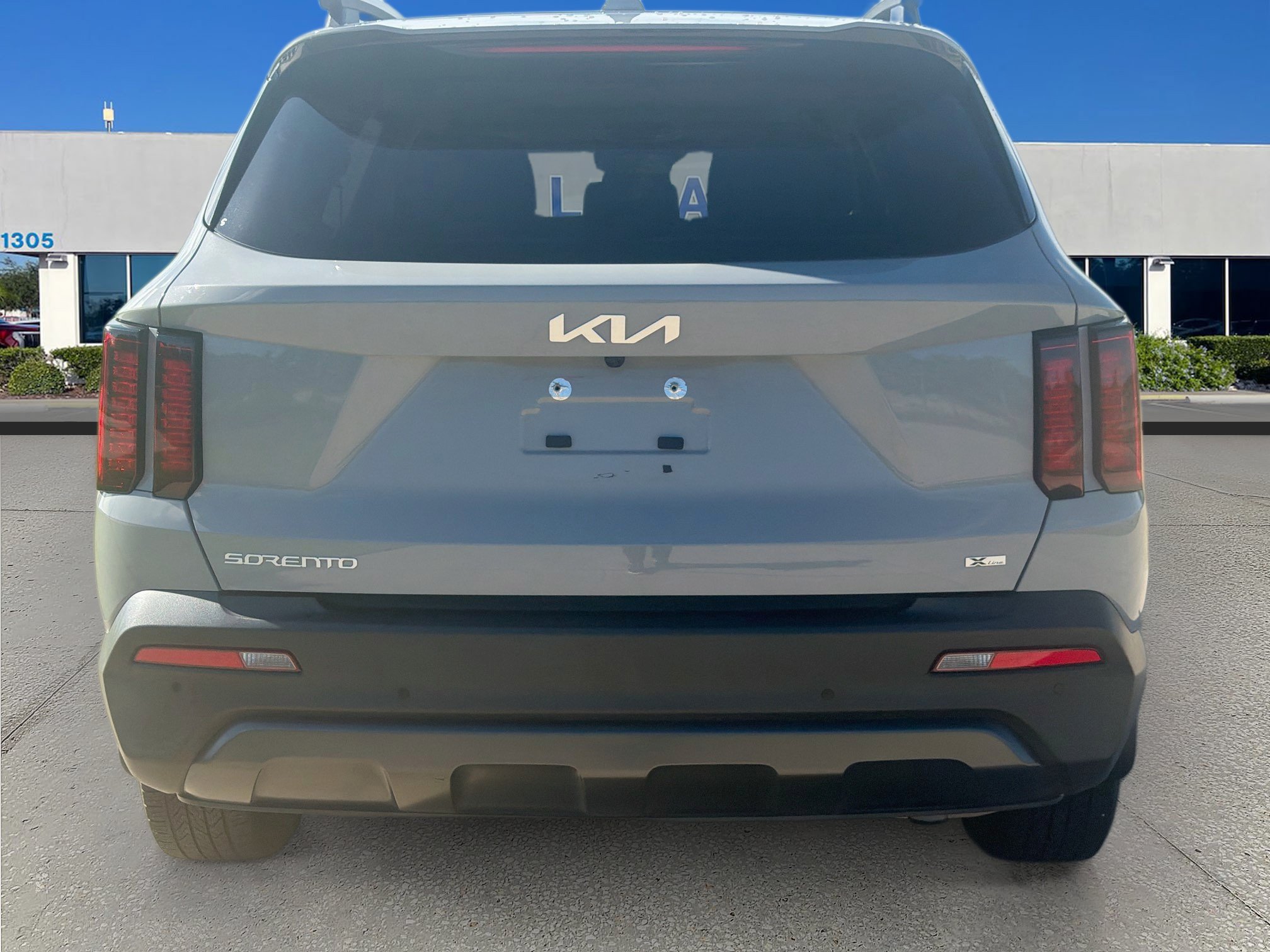 Used 2023 Kia Sorento S w/ Panoramic Sunroof Package AWD/4WD image 8