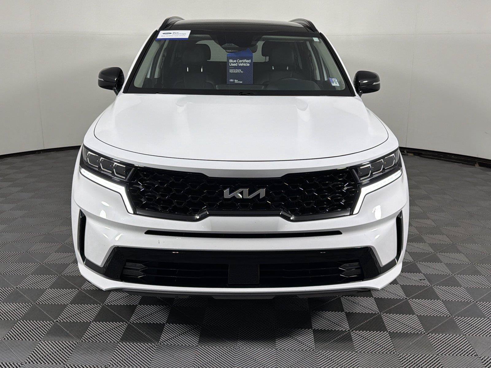 Used 2022 Kia Sorento SX FWD image 2