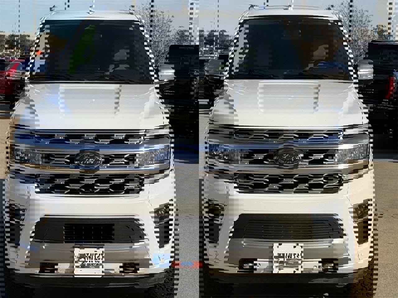 Certified 2023 Ford Expedition Max Platinum image 6