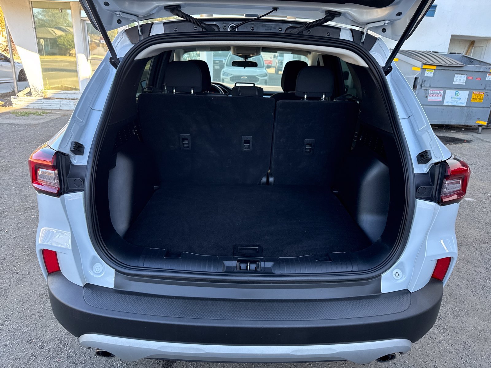 Certified 2025 Ford Escape Active AWD/4WD image 23