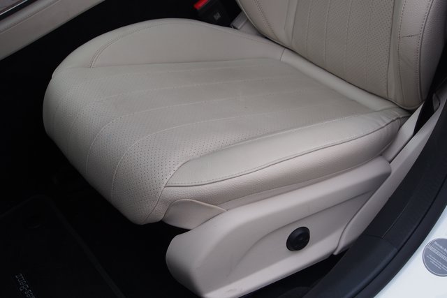 Used 2023 Mercedes-Benz E 350 Sedan image 19