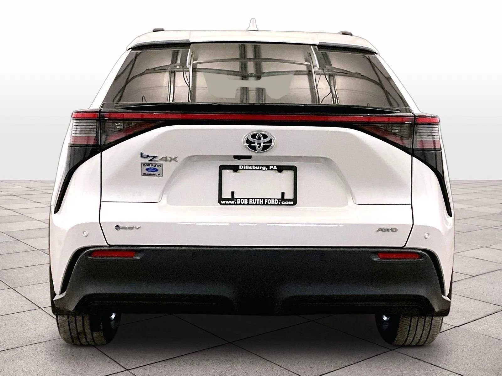 Used 2024 Toyota bZ4X AWD w/ Weather Package image 4