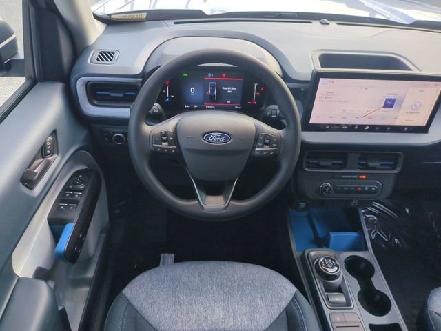 Certified 2025 Ford Maverick XLT image 16