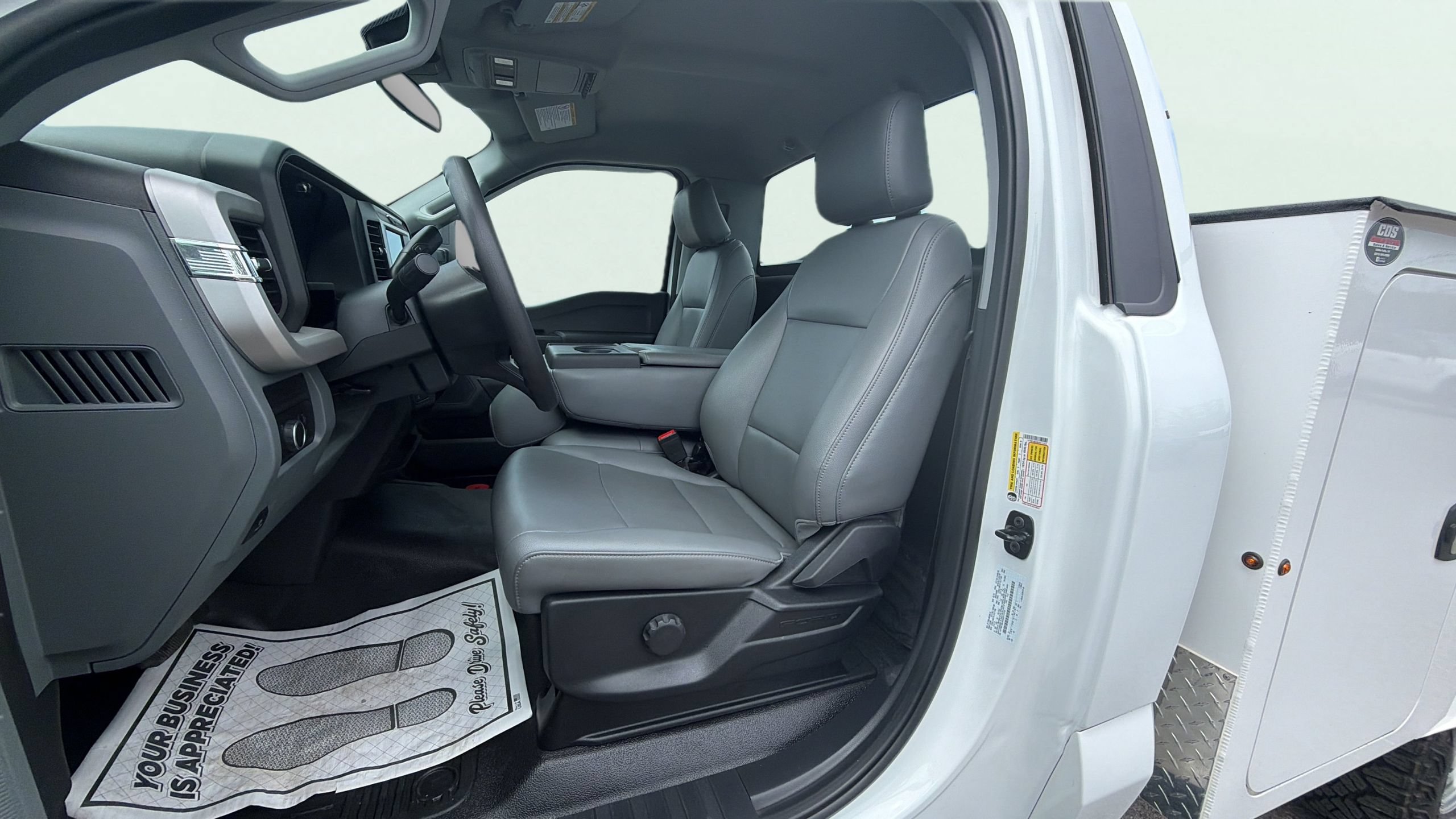 Certified 2025 Ford F350 XL w/ XL Off-Road Package AWD/4WD image 13