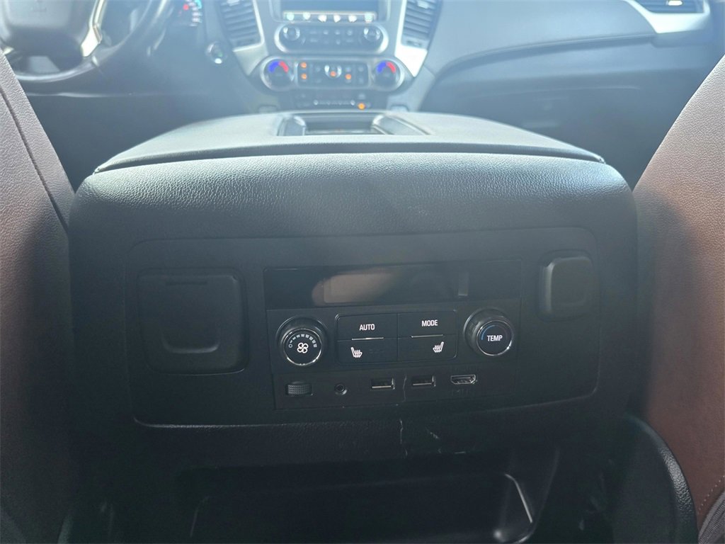 Used 2019 Chevrolet Tahoe Premier w/ Premier Plus Edition image 36