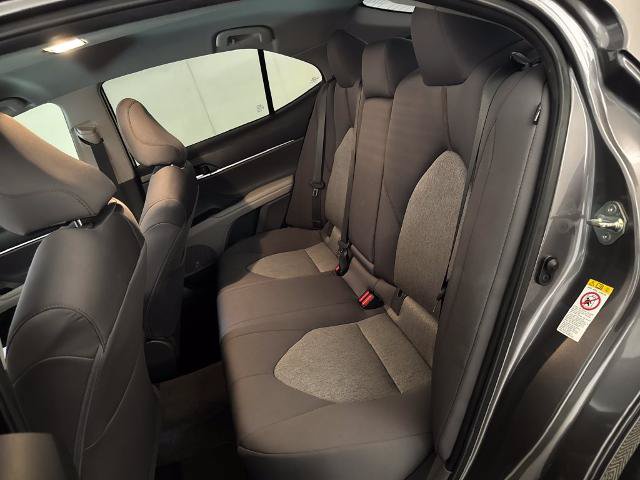 Used 2019 Toyota Camry LE FWD image 22