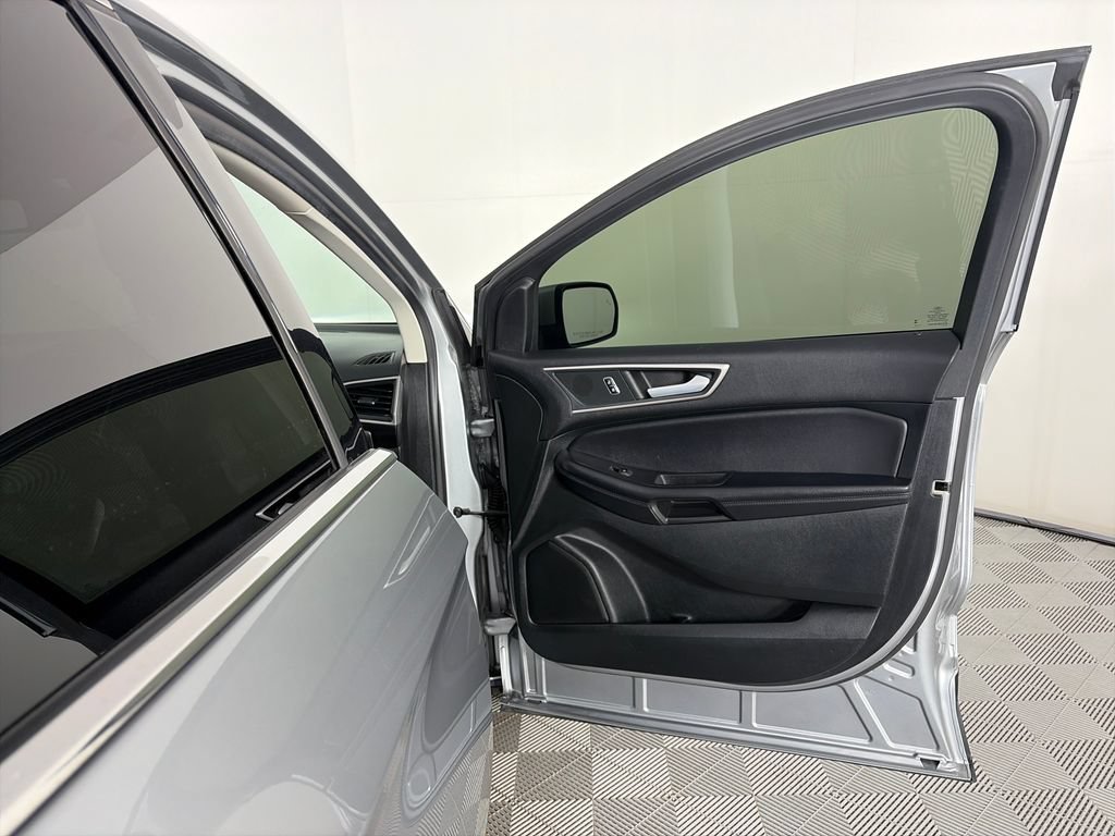 Certified 2023 Ford Edge SEL AWD/4WD image 30