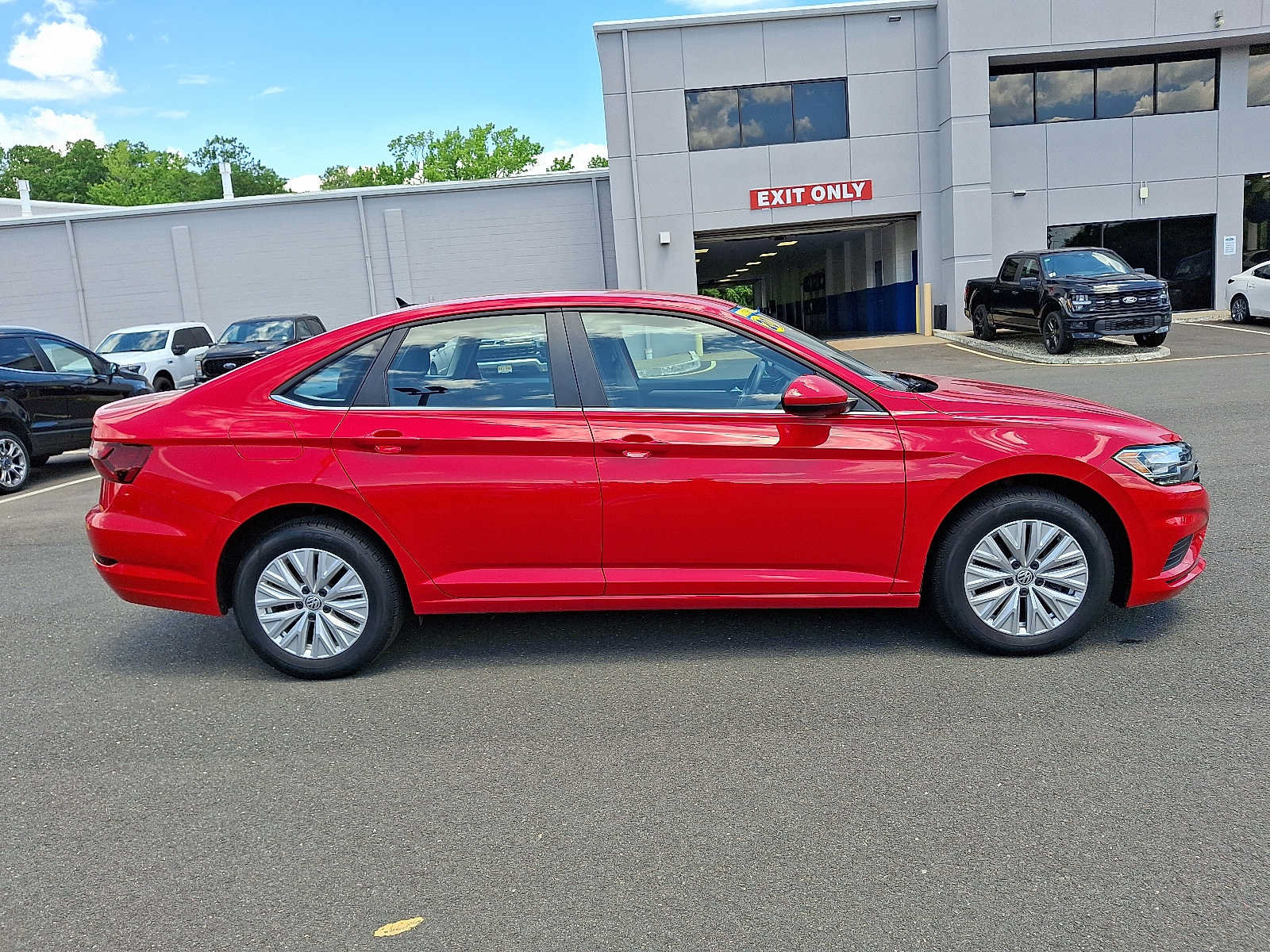 Used 2020 Volkswagen Jetta S w/ Driver Assistance Package FWD image 7