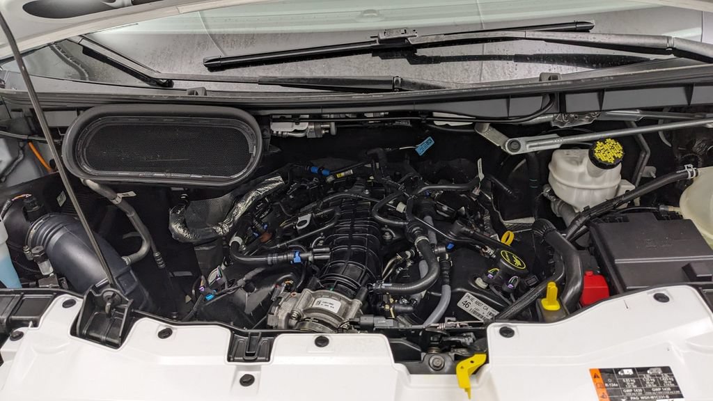 Certified 2025 Ford Transit 350 XLT RWD image 39