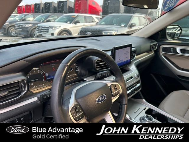 Certified 2023 Ford Explorer XLT w/ Equipment Group 202A AWD/4WD image 21