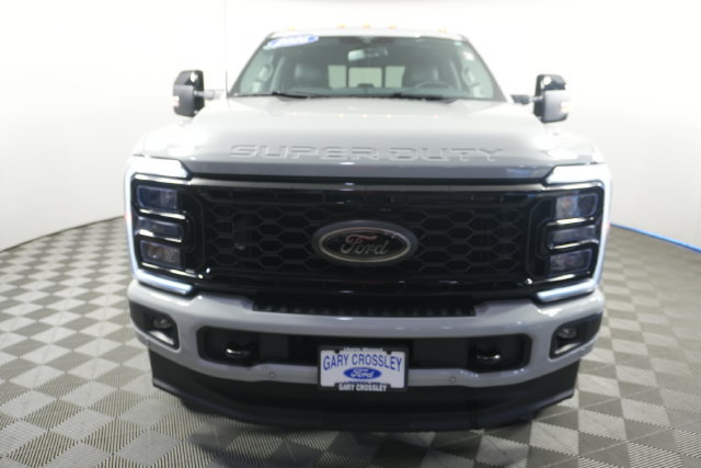 Certified 2026 Ford F250 Lariat w/ Black Appearance Package AWD/4WD image 9