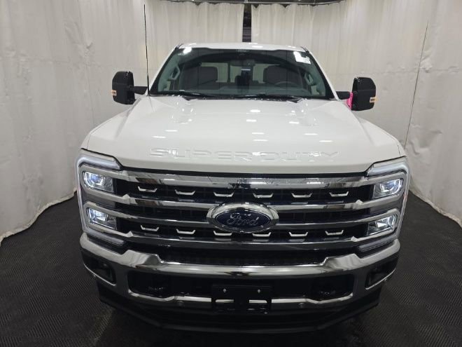 Certified 2026 Ford F250 Lariat w/ Lariat Ultimate Package AWD/4WD image 14