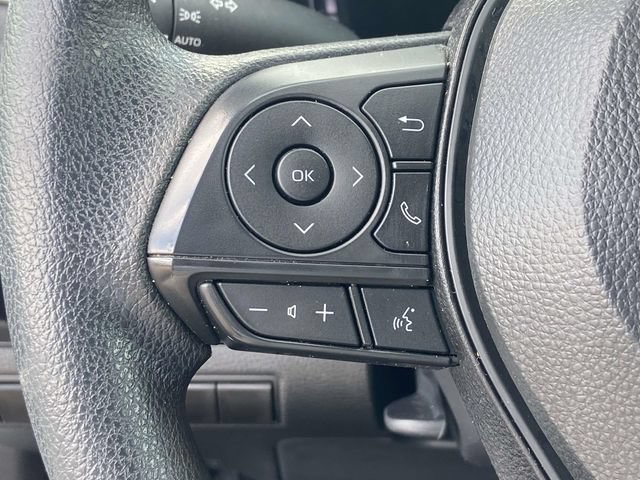 Used 2026 Toyota Corolla LE FWD image 19